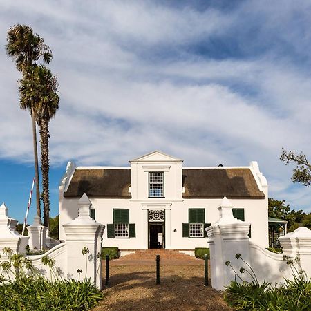 Protea Hotel By Marriott Cape Town Mowbray Exterior foto