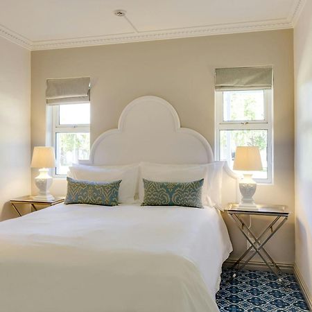 Protea Hotel By Marriott Cape Town Mowbray Exterior foto